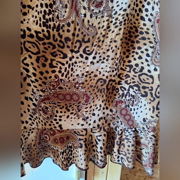 Leopard Print Paisley Skirt - Picture 8 of 8